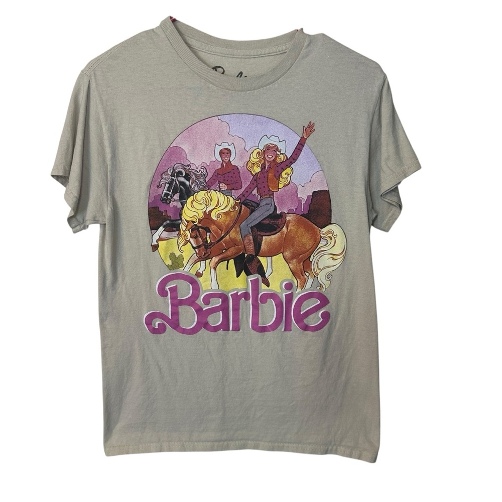 Small Womens Cowgirl Barbie Graphic T‎ Shirt